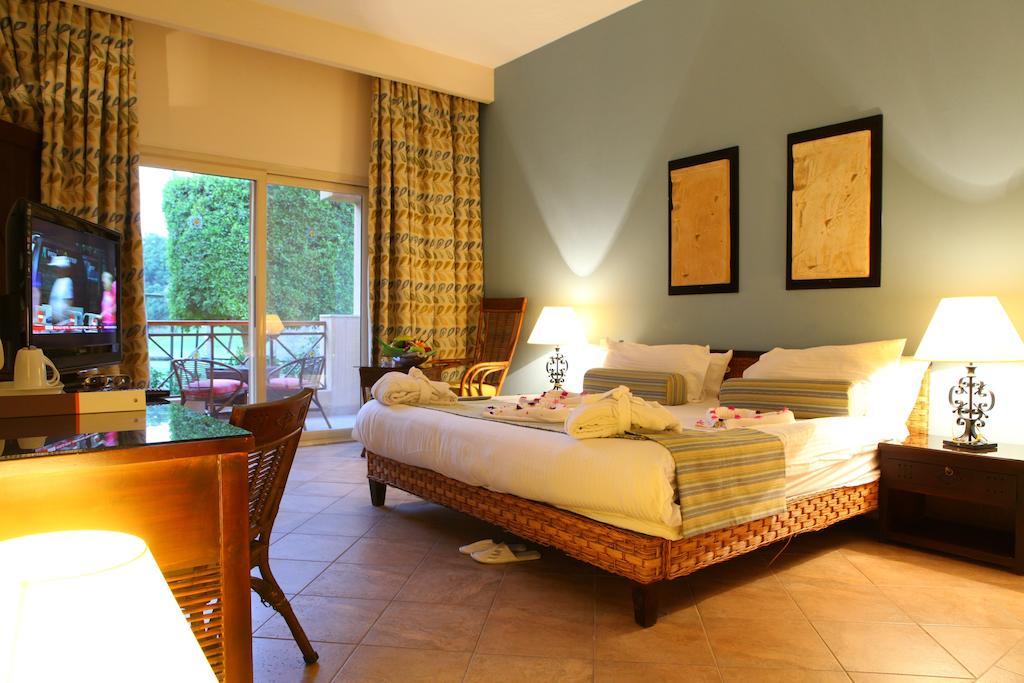 Swiss Inn Plaza Hotel 6th of October City 외부 사진