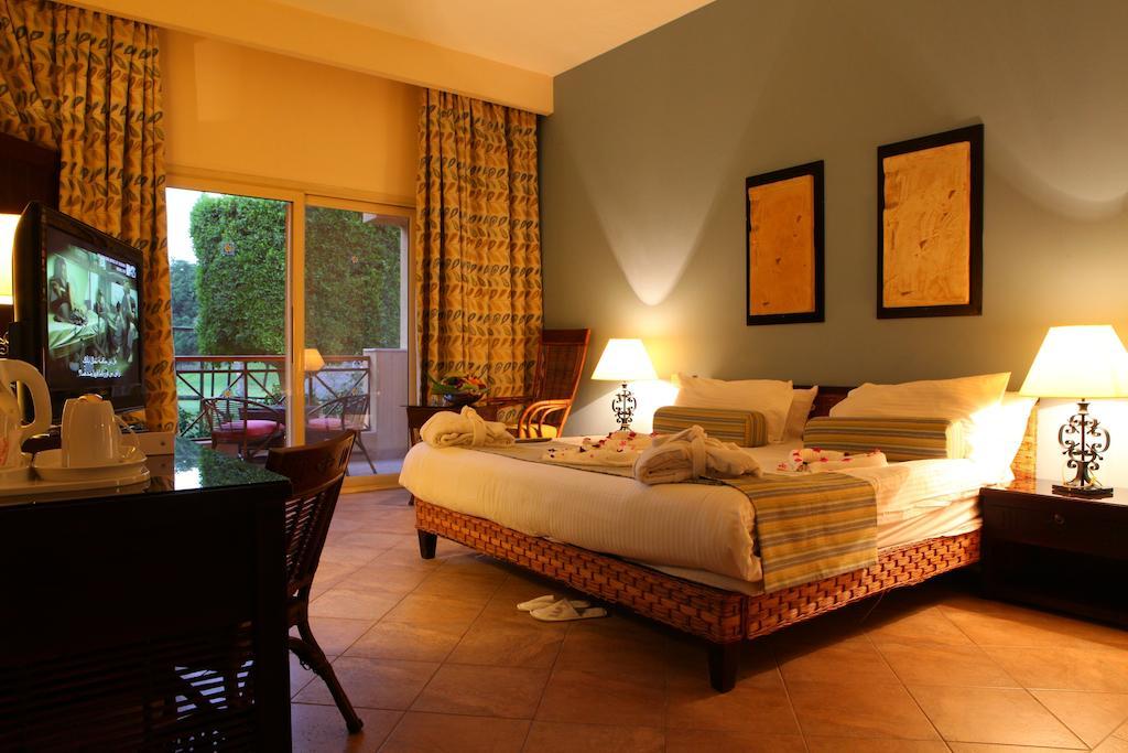 Swiss Inn Plaza Hotel 6th of October City 외부 사진