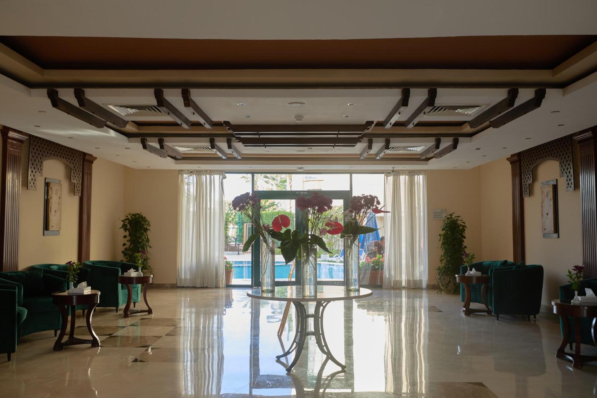 Swiss Inn Plaza Hotel 6th of October City 외부 사진